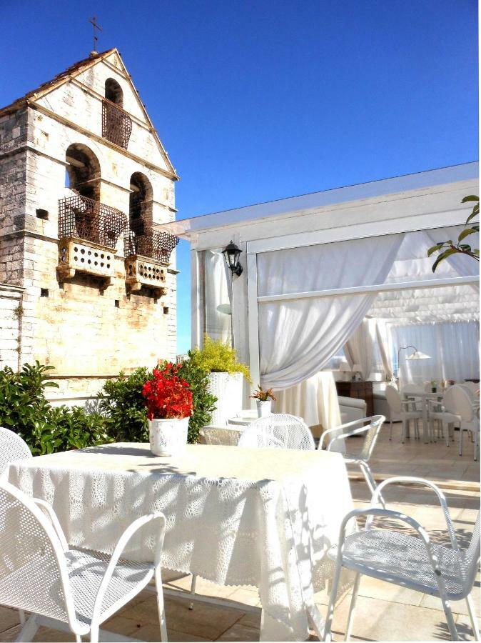 Palazzo Antica Via Appia Bed and Breakfast Bitonto Exteriör bild